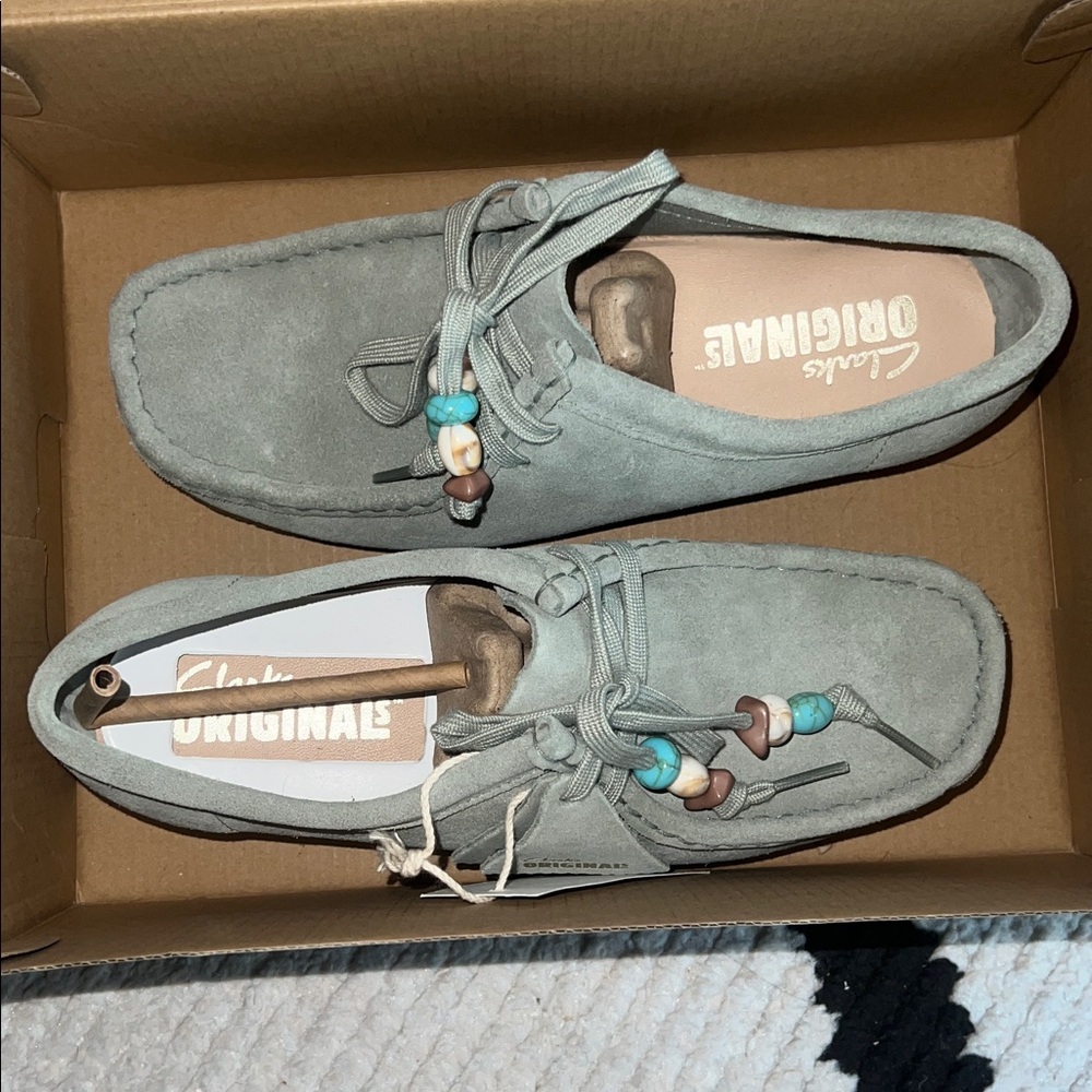 NWT Clarks Wallabees - Picture 7 of 8